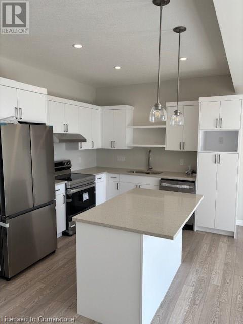 Photo de la propriété:  9 Hemlock Crescent  ON N5H 0B9 