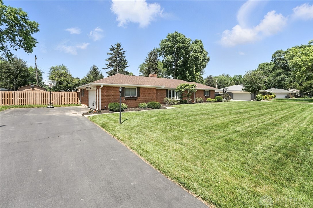 Property Photo: 159 Cardigan Road OH 45459