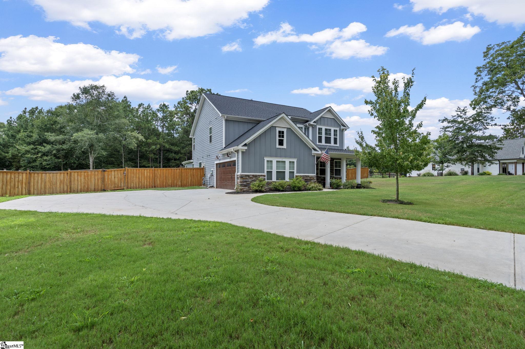 Property Photo: 729 Stringer Road SC 29627