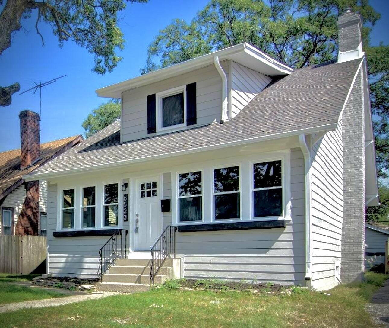 Property Photo:  6523 Jackson Avenue  IN 46324 