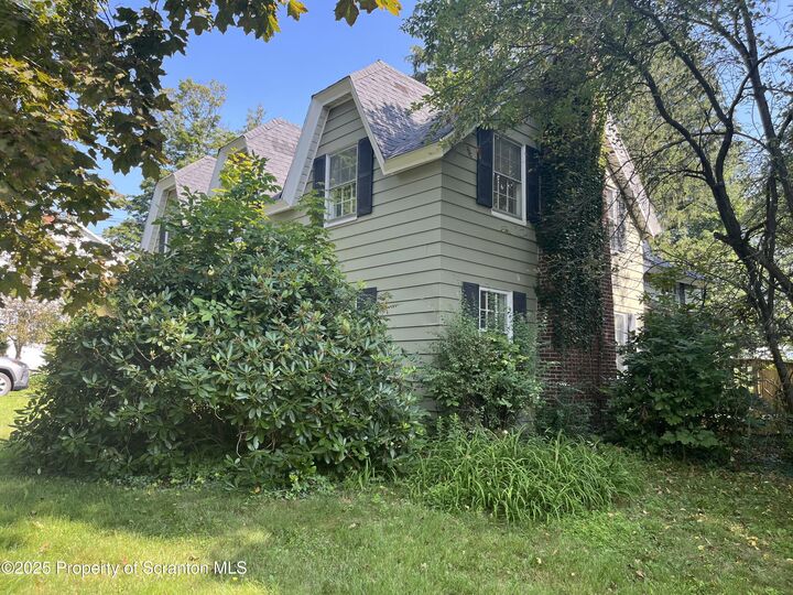 Property Photo:  321 Maple Street  PA 18801 