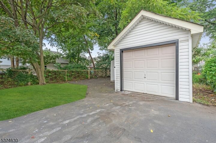 Property Photo: 1132 Church St NJ 07205