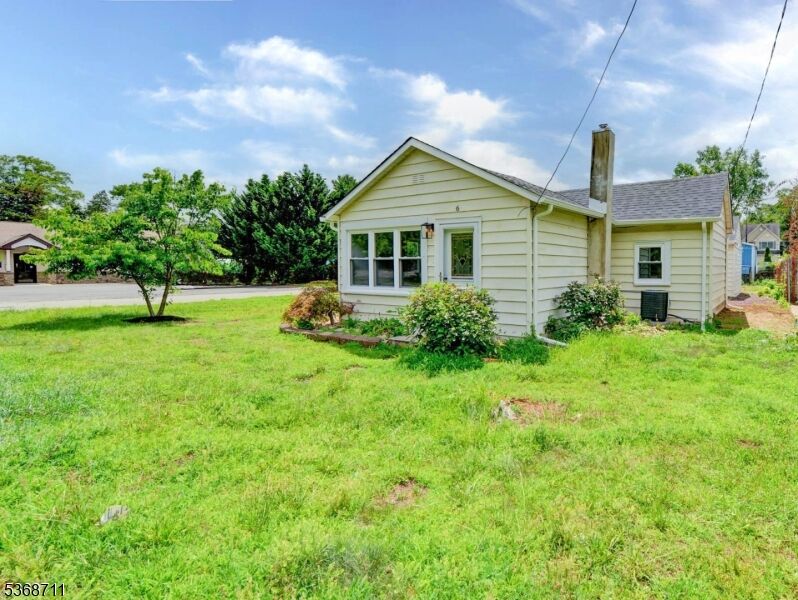 Property Photo:  6 Main St  NJ 08828 