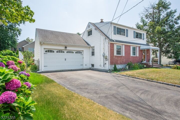 Property Photo:  36 Weller Ter  NJ 07663 