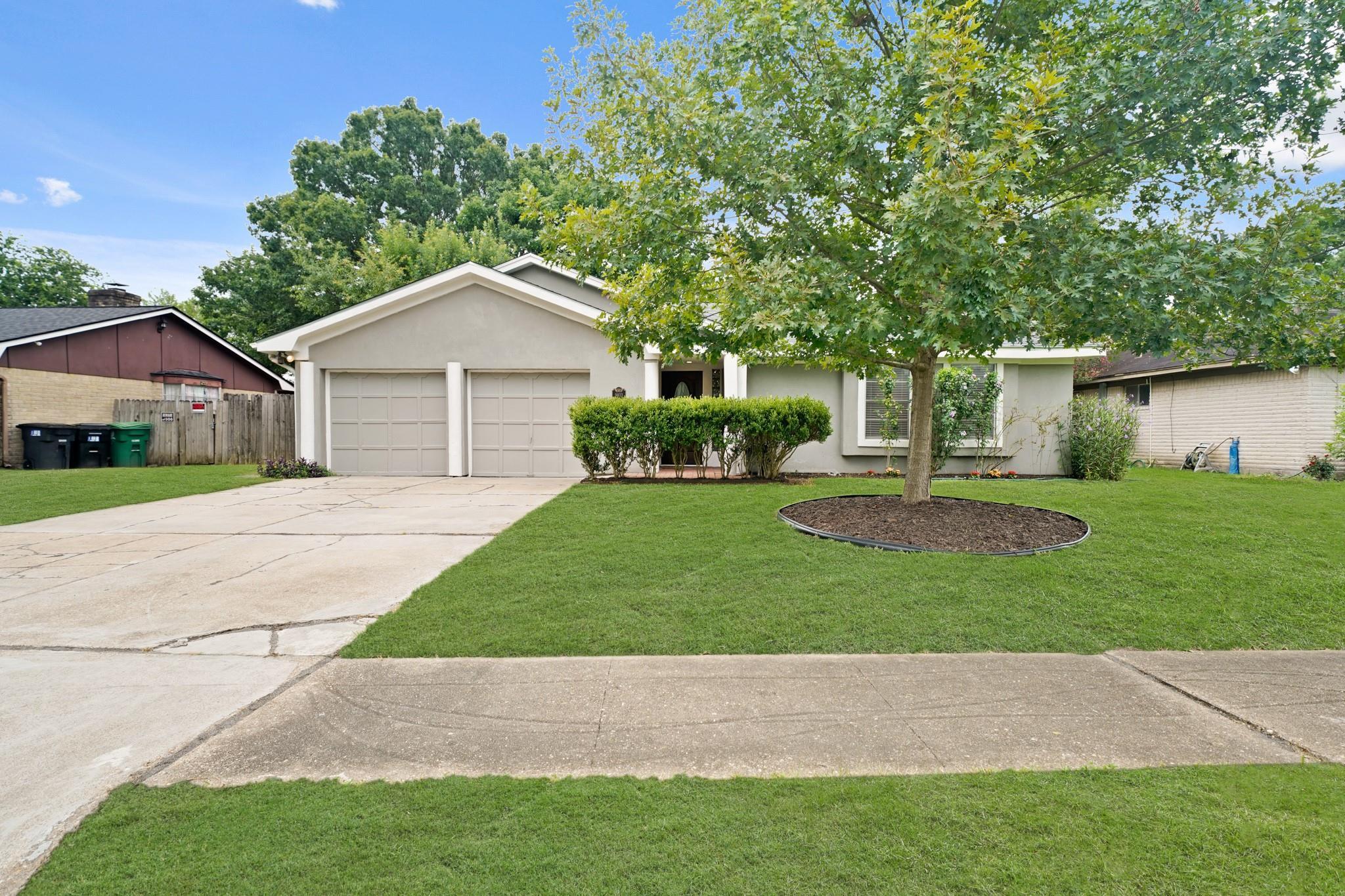 Property Photo: 9403 Tooley Drive TX 77031