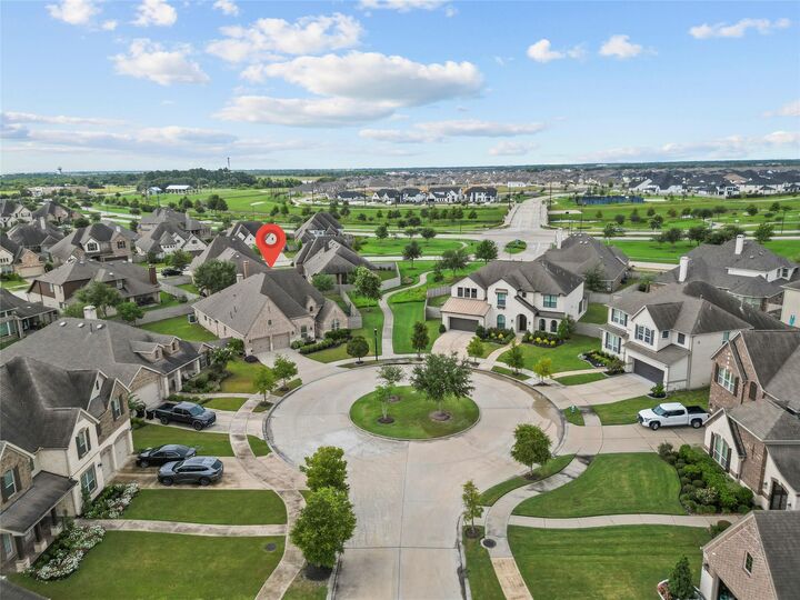 Property Photo: 4423 Willow Crest Lane TX 77578
