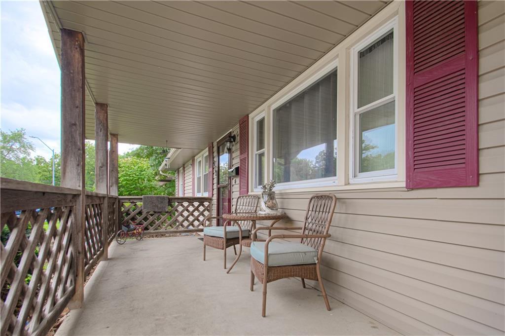 Property Photo:  1612 N McCoy Street  MO 64050 