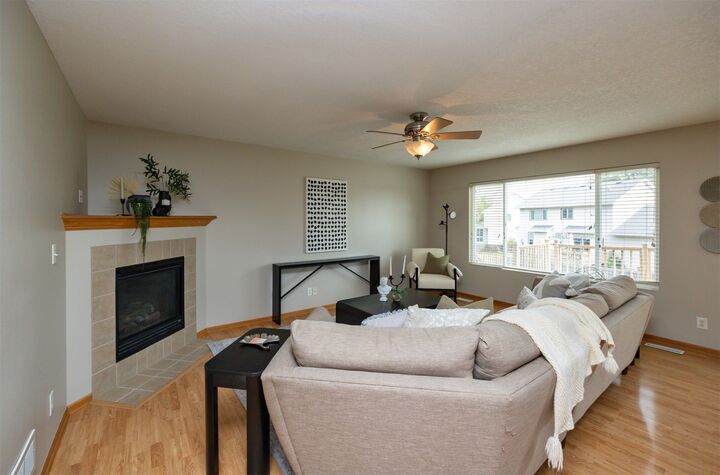 Property Photo:  9115 Cowden Drive  IA 50131 