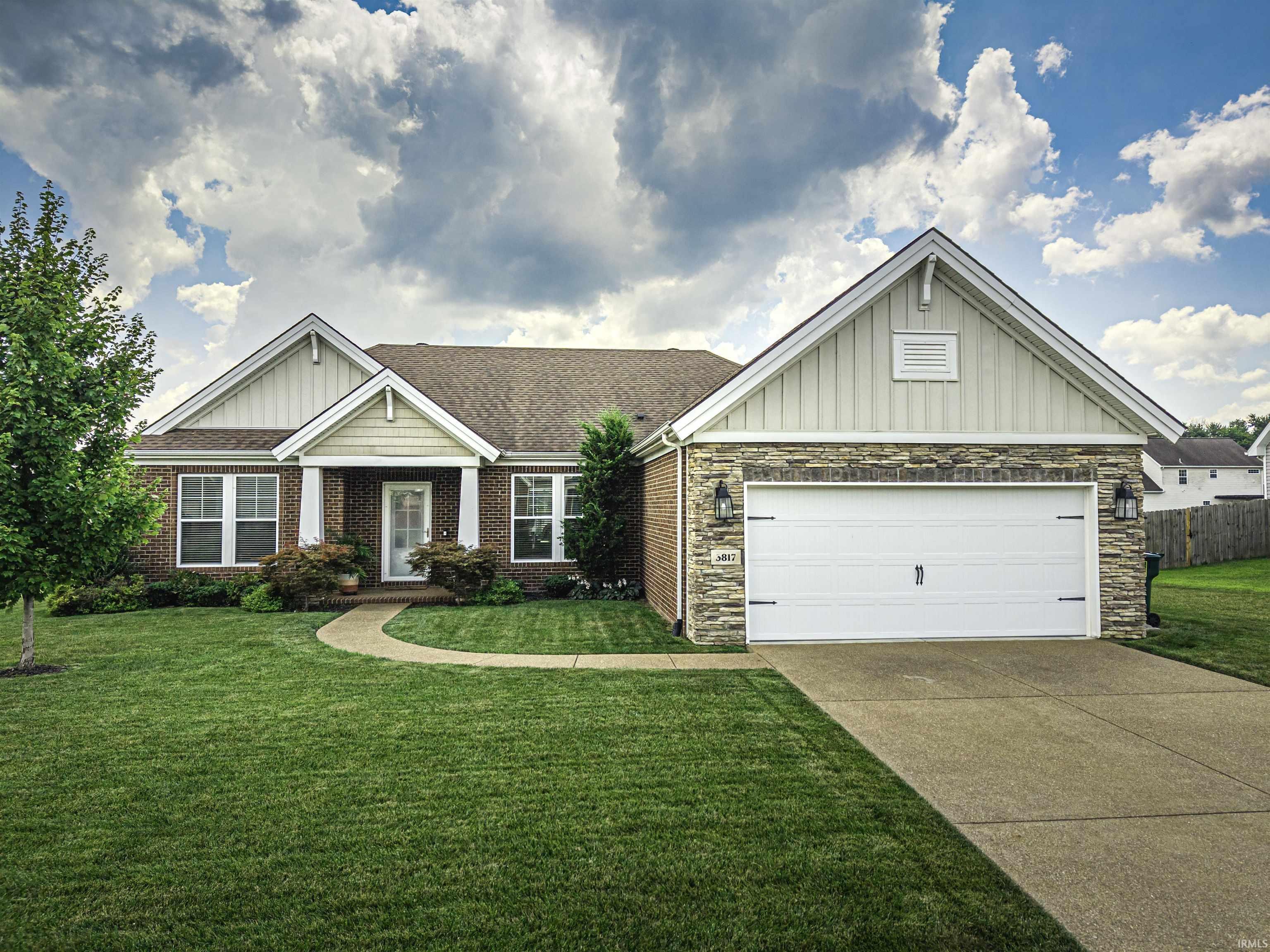 3817 Burlingame Drive  Evansville IN 47725 photo