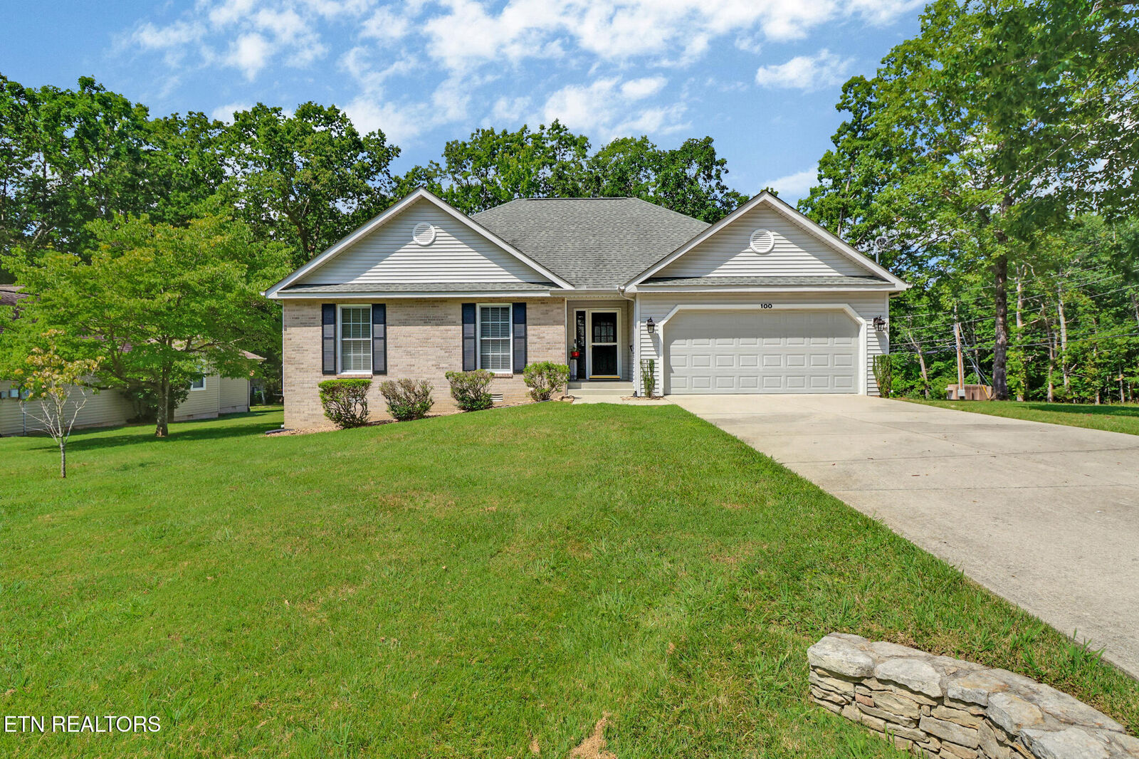 Property Photo:  100 Kings Down Drive  TN 38558 