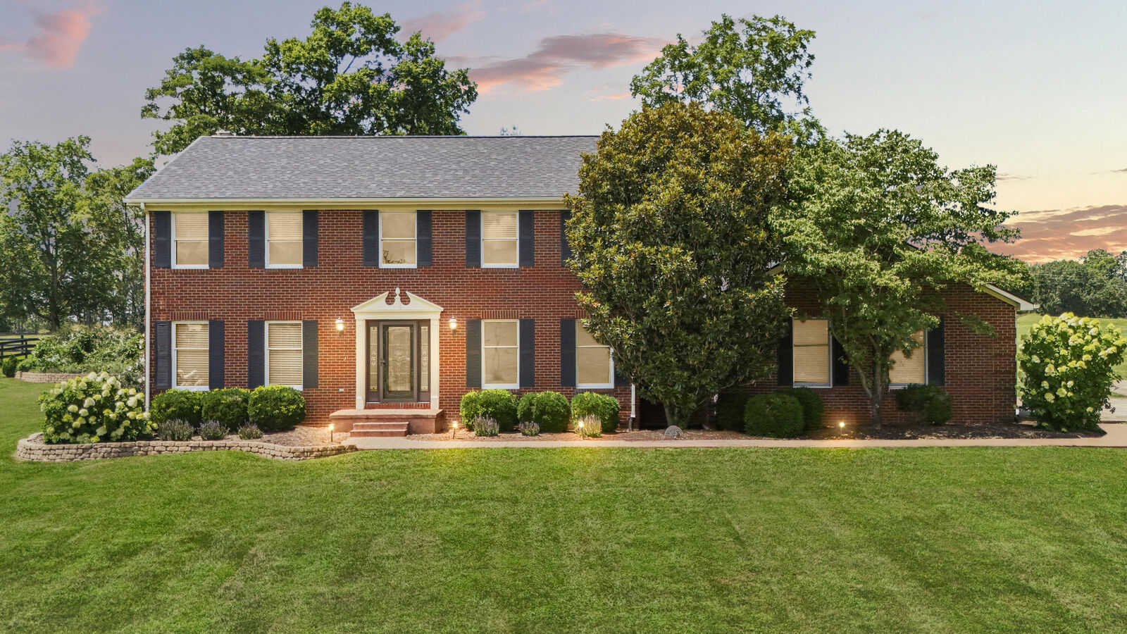 Property Photo:  563 White Oak Road  KY 40379 