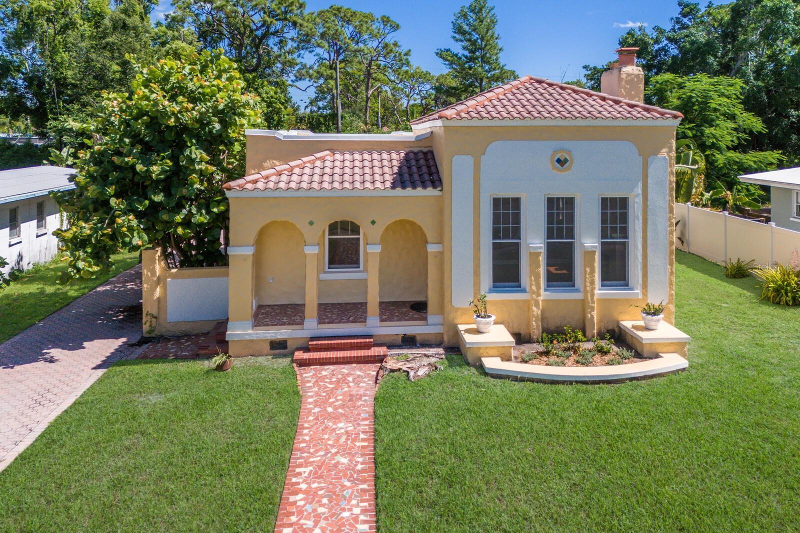 Property Photo: 455 Acacia Drive FL 34234
