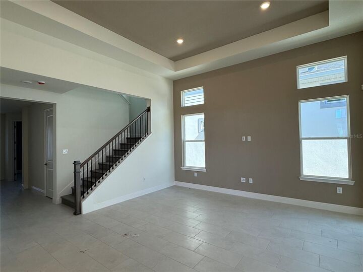 Property Photo:  10040 Peebles Street  FL 32827 