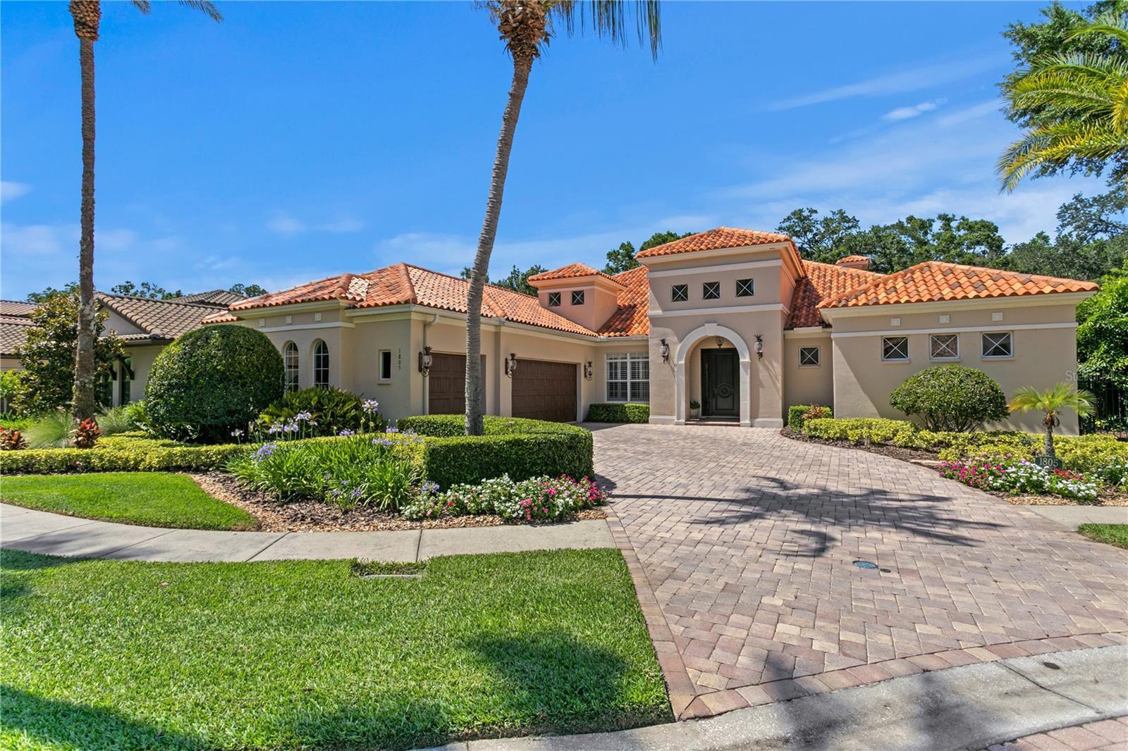 Property Photo: 1805 Bella Lago Lane FL 33618