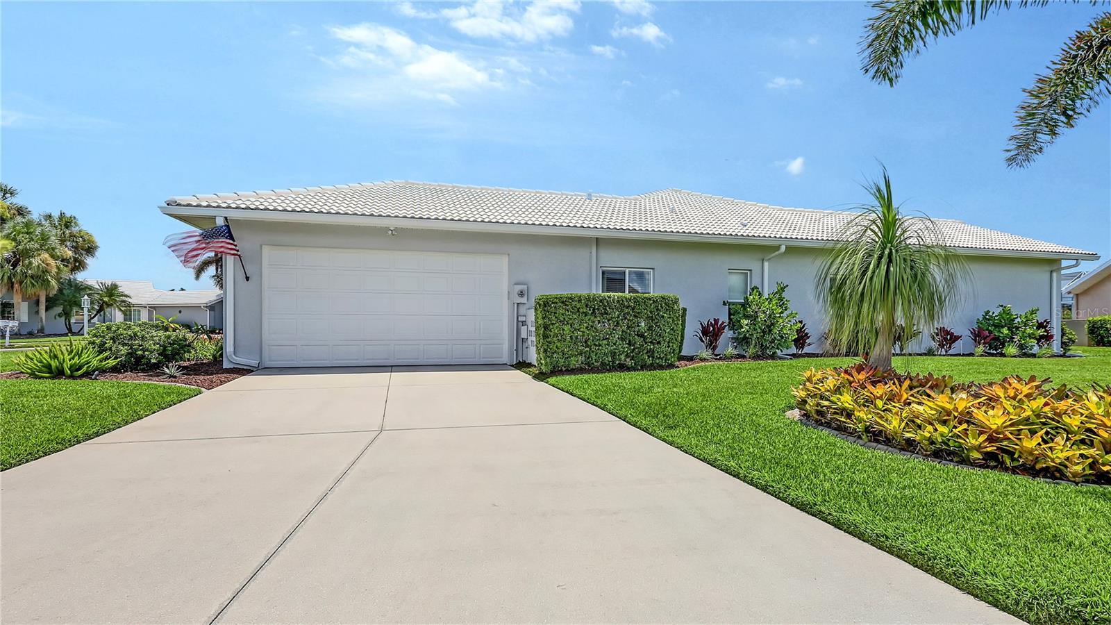 Property Photo: 1689 Valley Drive FL 34292