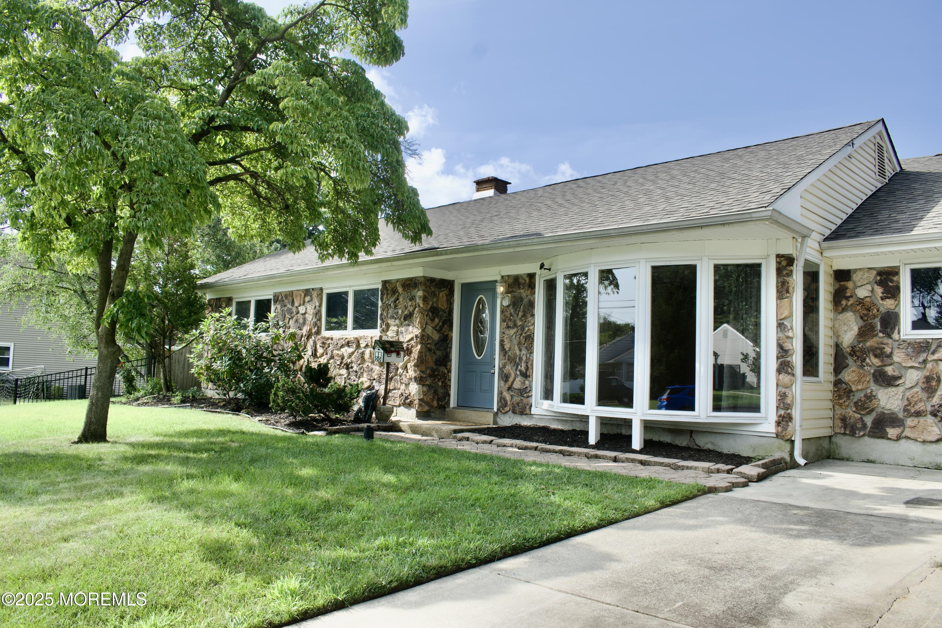 Property Photo: 212 Kingsley Road NJ 08034