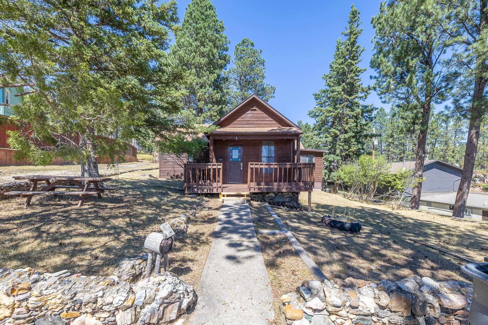 Property Photo: 417 Montgomery Street SD 57730