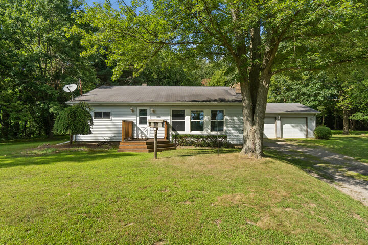 786 White Lake Road  Pleasant Lake MI 49272 photo