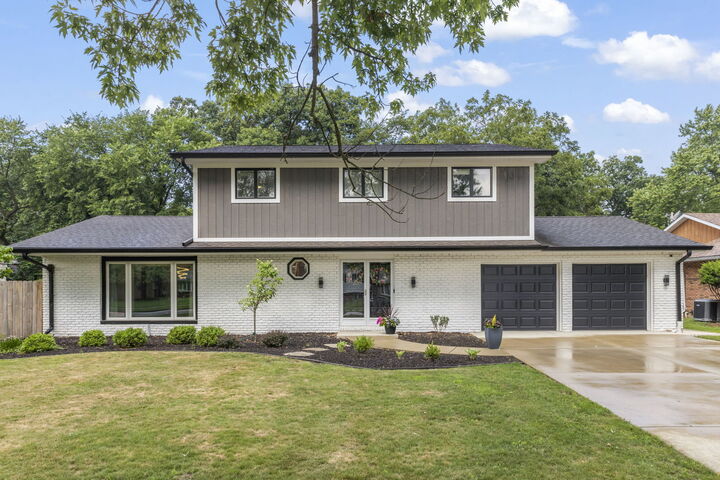 207 Meadow Wood Drive  Joliet IL 60431 photo