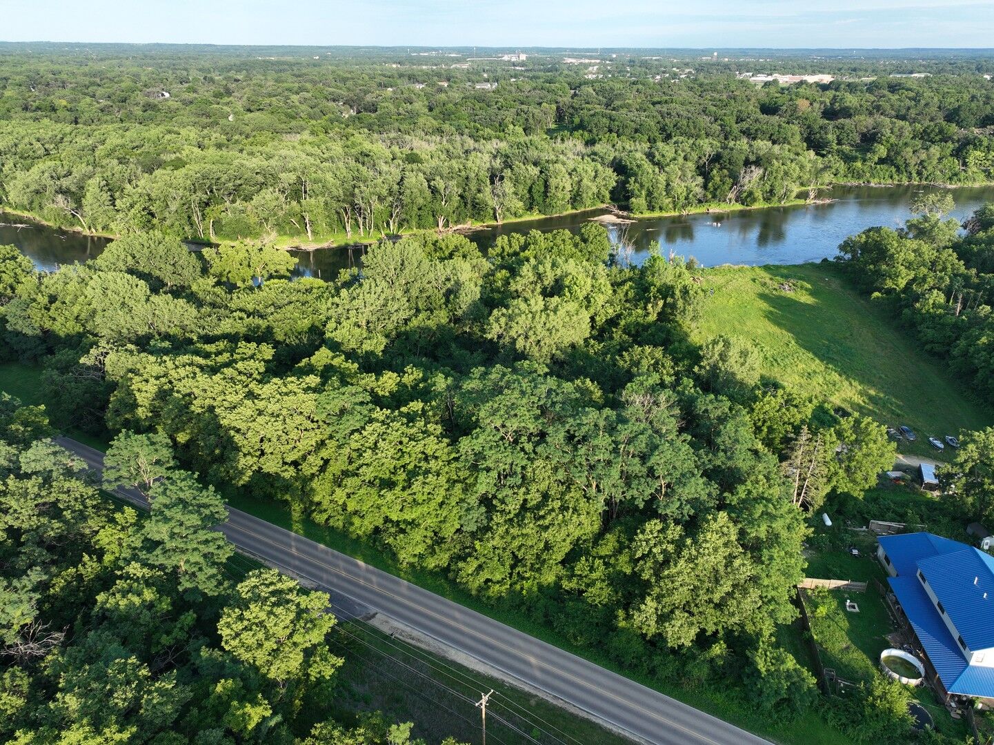 Property Photo: Xx S Bluff Road IL 61080