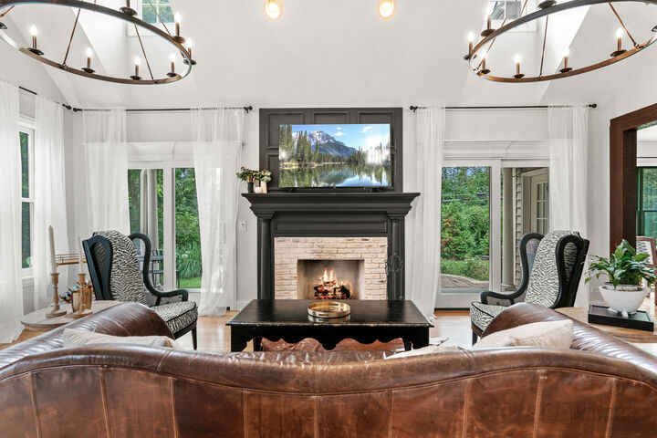 Property Photo:  51 Mitchell Circle  IL 60189 