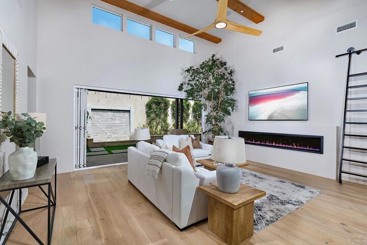 Property Photo:  177 N Vulcan Avenue  CA 92024 