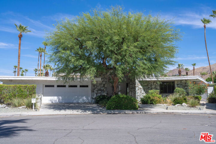 2078 S Chico Drive  Palm Springs CA 92264 photo