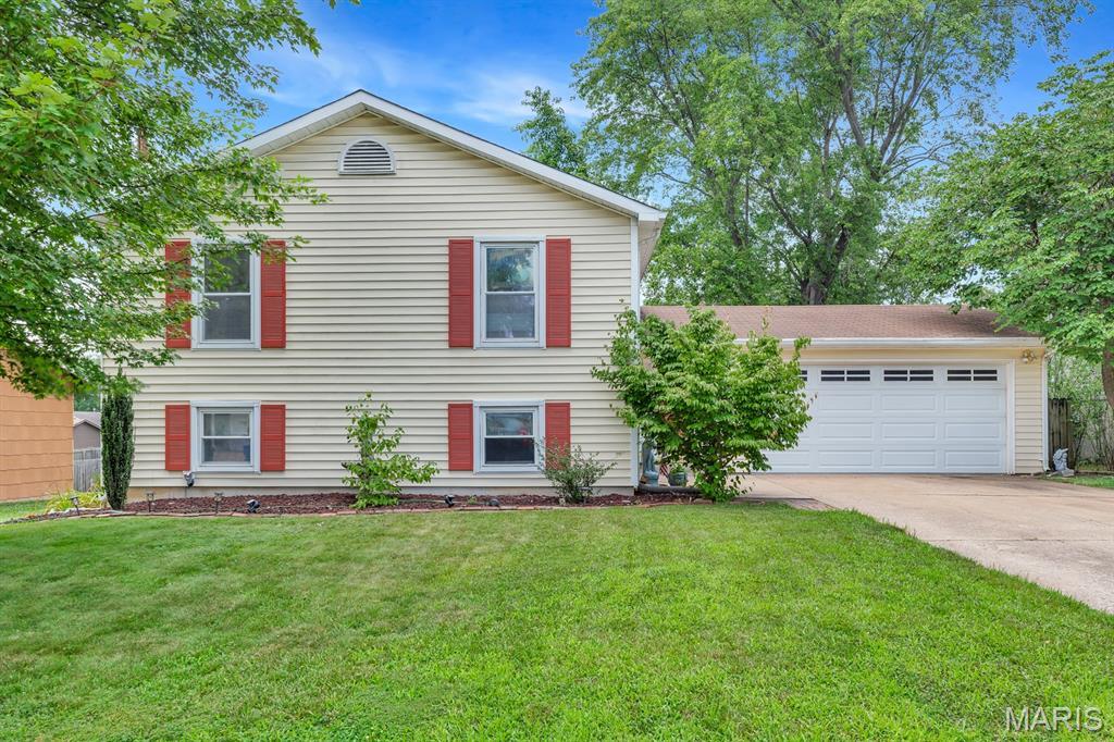 Property Photo:  2831 McClay Valley Blvd Boulevard  MO 63376 