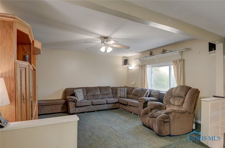 Property Photo:  817 Park Street  OH 45840 