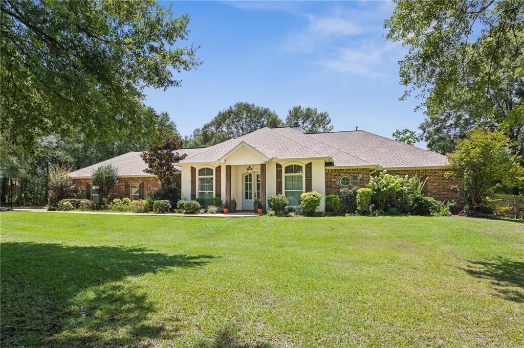 Property Photo: 80283 Robinson Road LA 70437