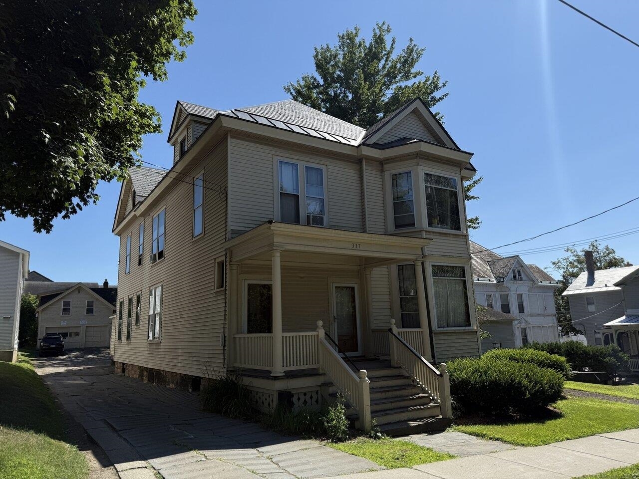 Property Photo:  335-337 Pearl Street  VT 05401 