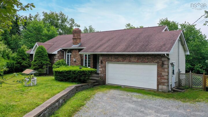 Property Photo: 7 Fraser Road NS B3V 1B7