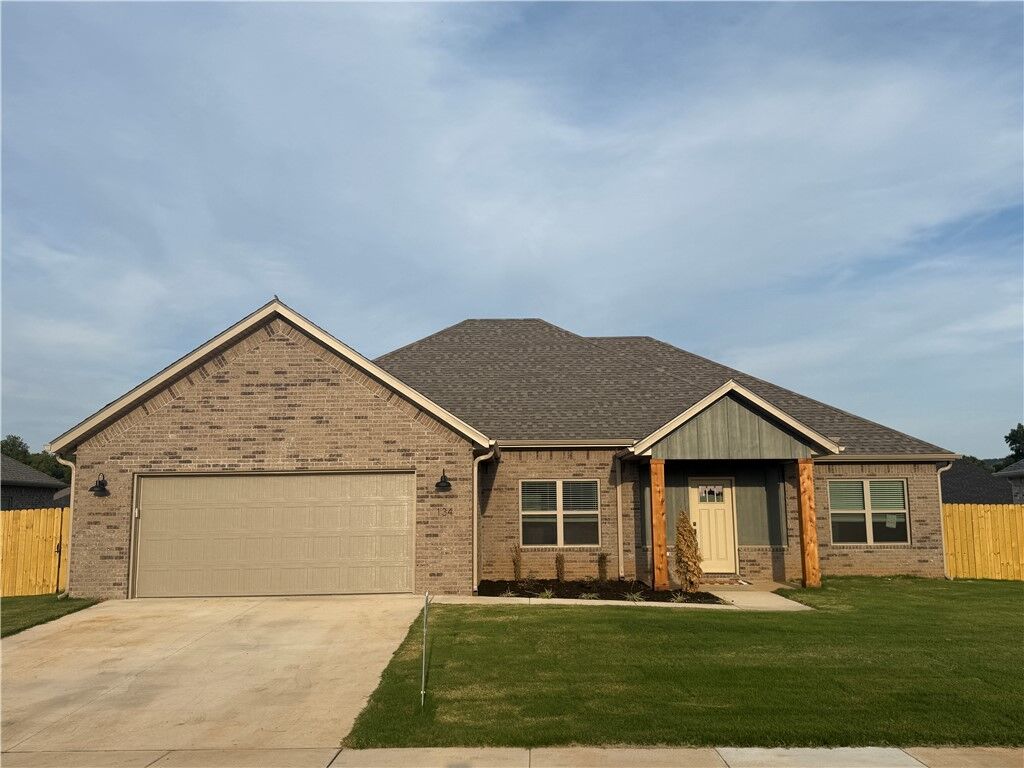 Property Photo: 134 N Banner Avenue AR 72730