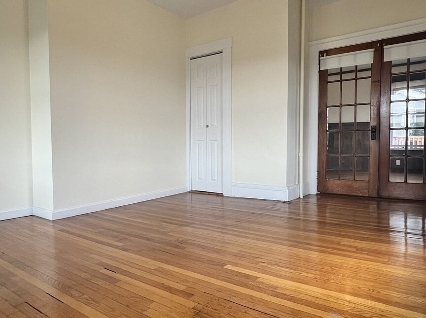 Property Photo: 543 Broadway 2F MA 02145