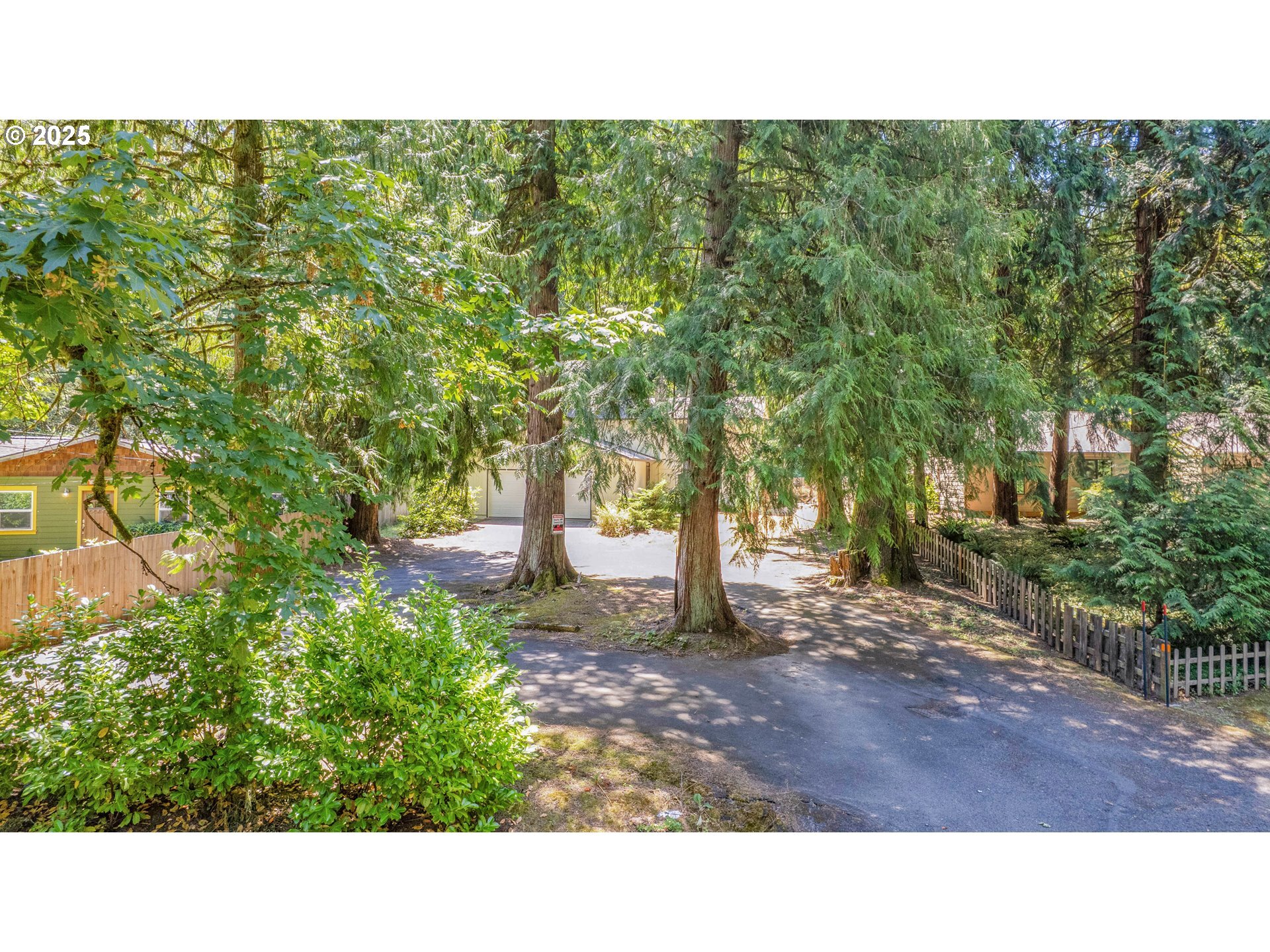 Property Photo:  12118 SE Brookside Dr  OR 97266 