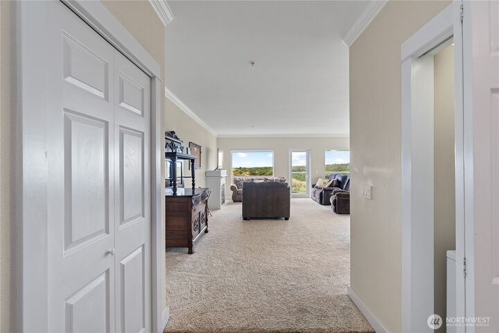 Property Photo: 1600 W Ocean Avenue 939 WA 98595