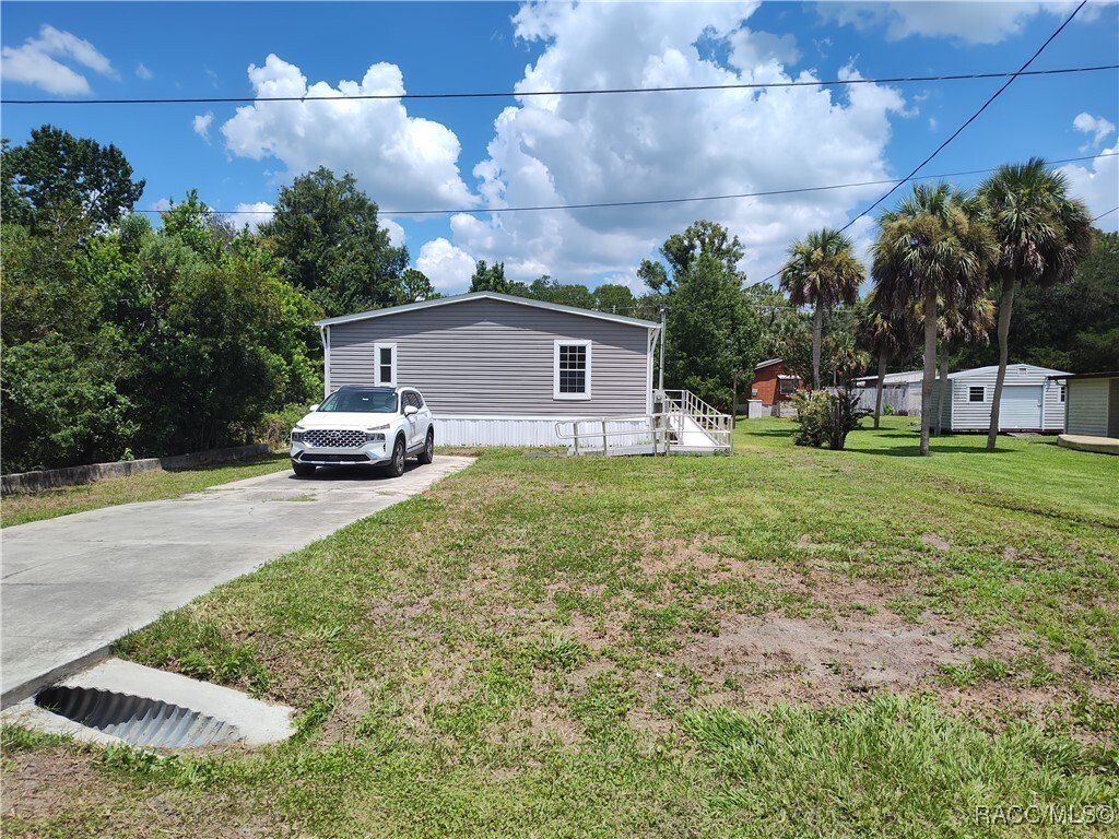 Property Photo: 3423 S Alabama Avenue FL 34448