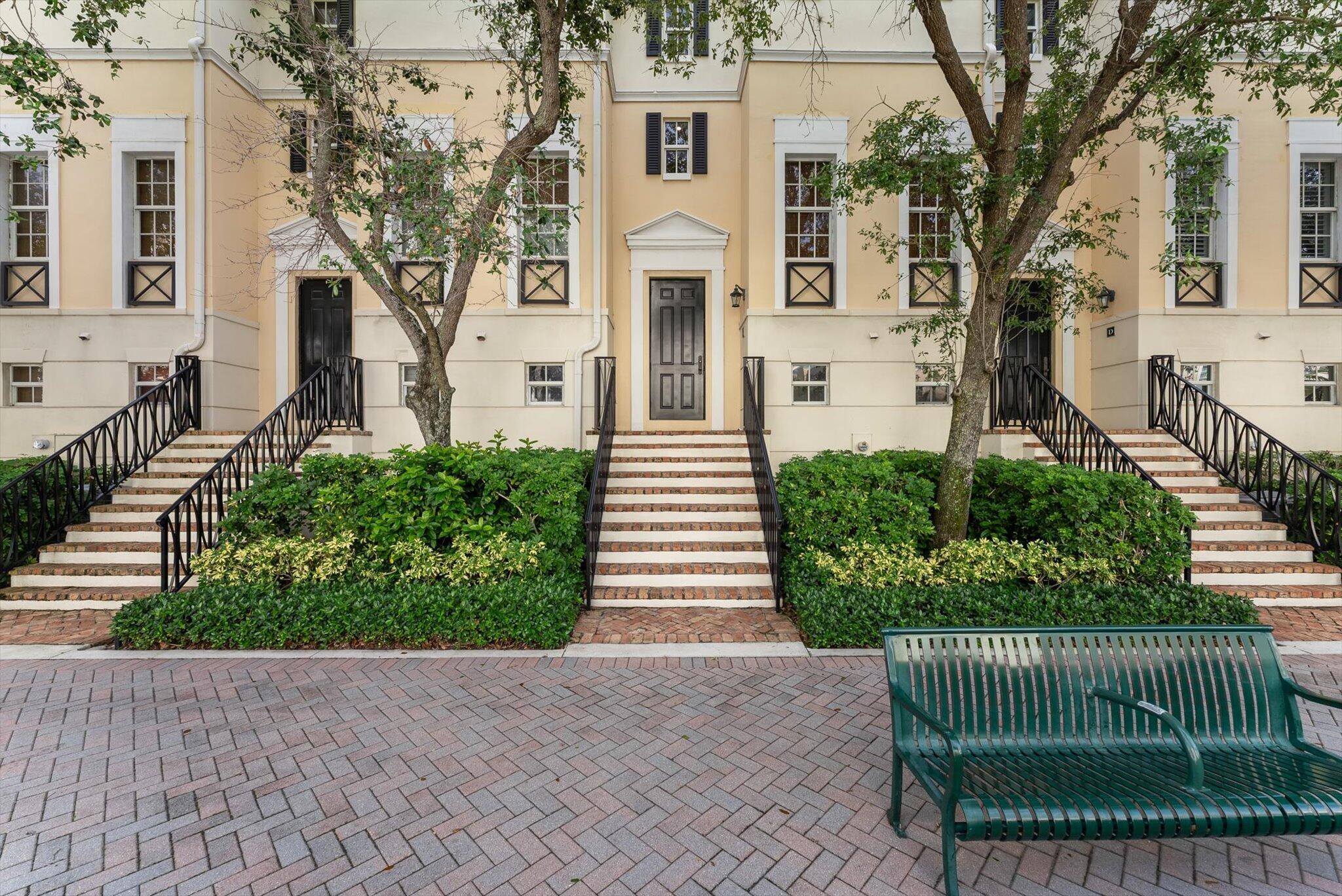 Property Photo: 75 NE 5th Avenue C FL 33483