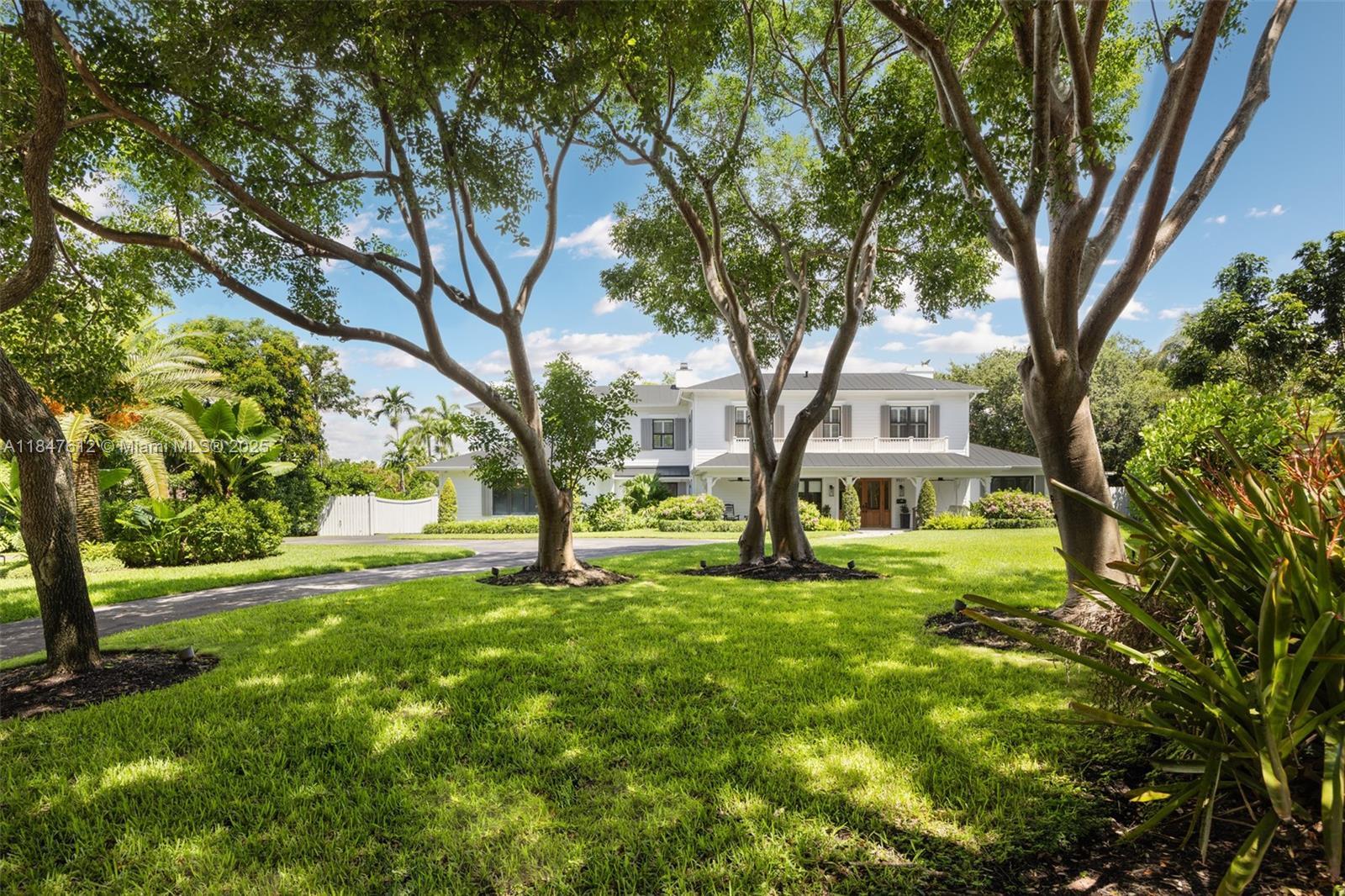 Property Photo: 8521 SW 145th St FL 33158
