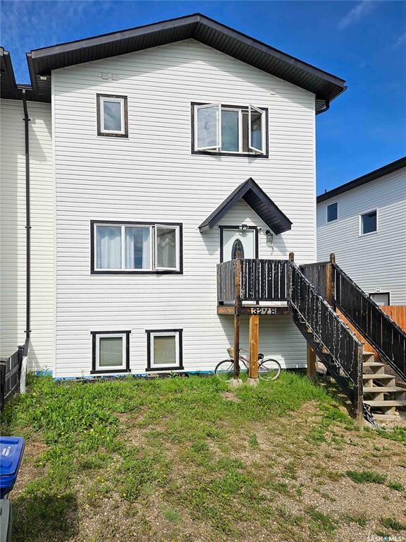 Property Photo: 327B 7th Street E SK S0L 2V0