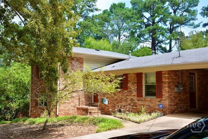 Property Photo:  1029 College Station Road  GA 30605