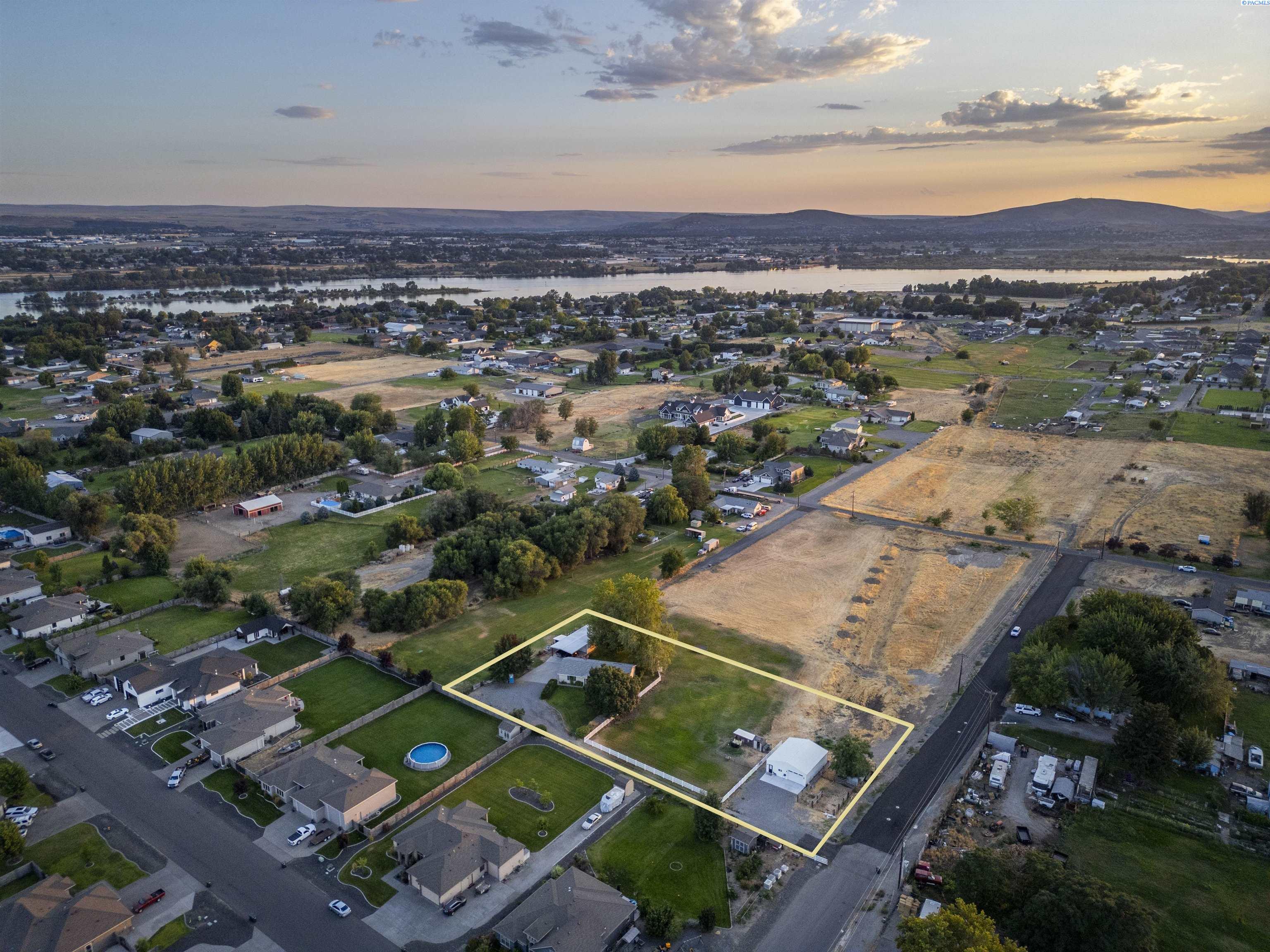 7408 W Wernett Road  Pasco WA 99301 photo