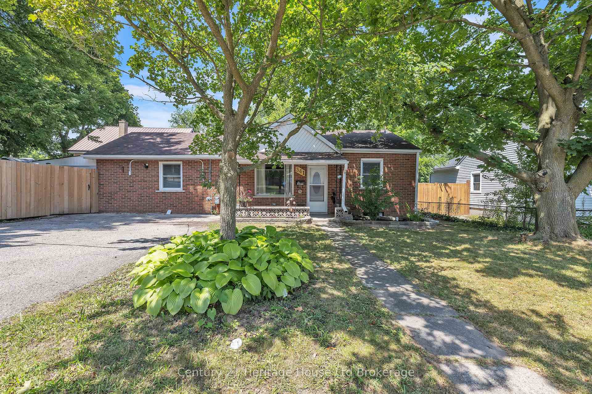 341 Hay Street  Woodstock ON N4S 2C2 photo