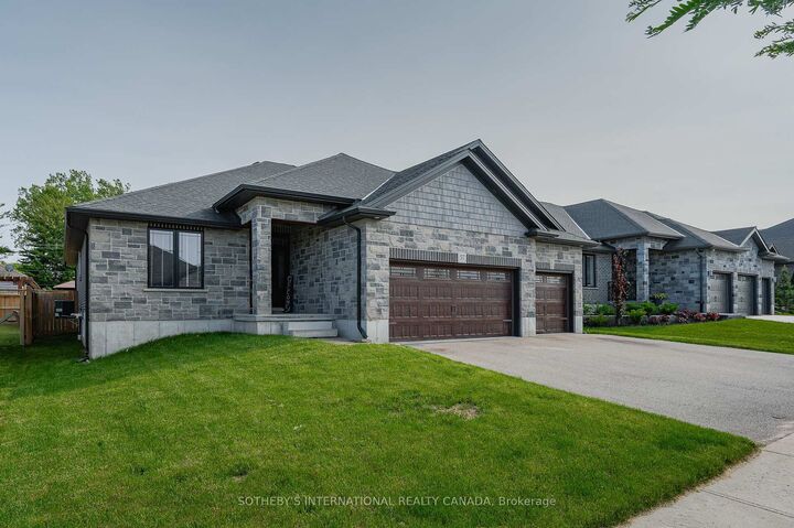 Property Photo:  57 Lock Street  ON N0J 1M0 