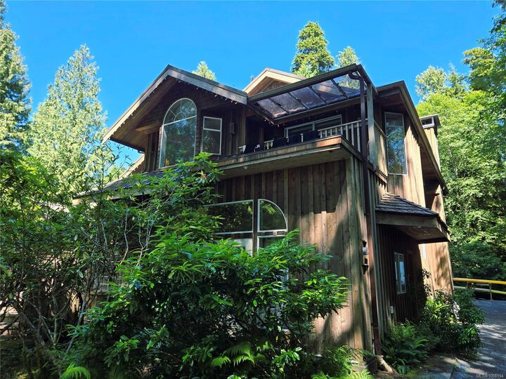 Property Photo: 1294 Lynn Rd BC V0R 2Z0