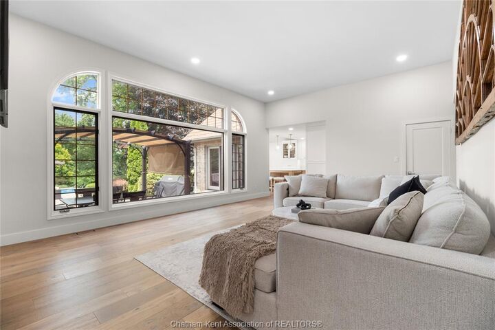 Property Photo:  7423 Riverview Line  ON N7M 5T1 