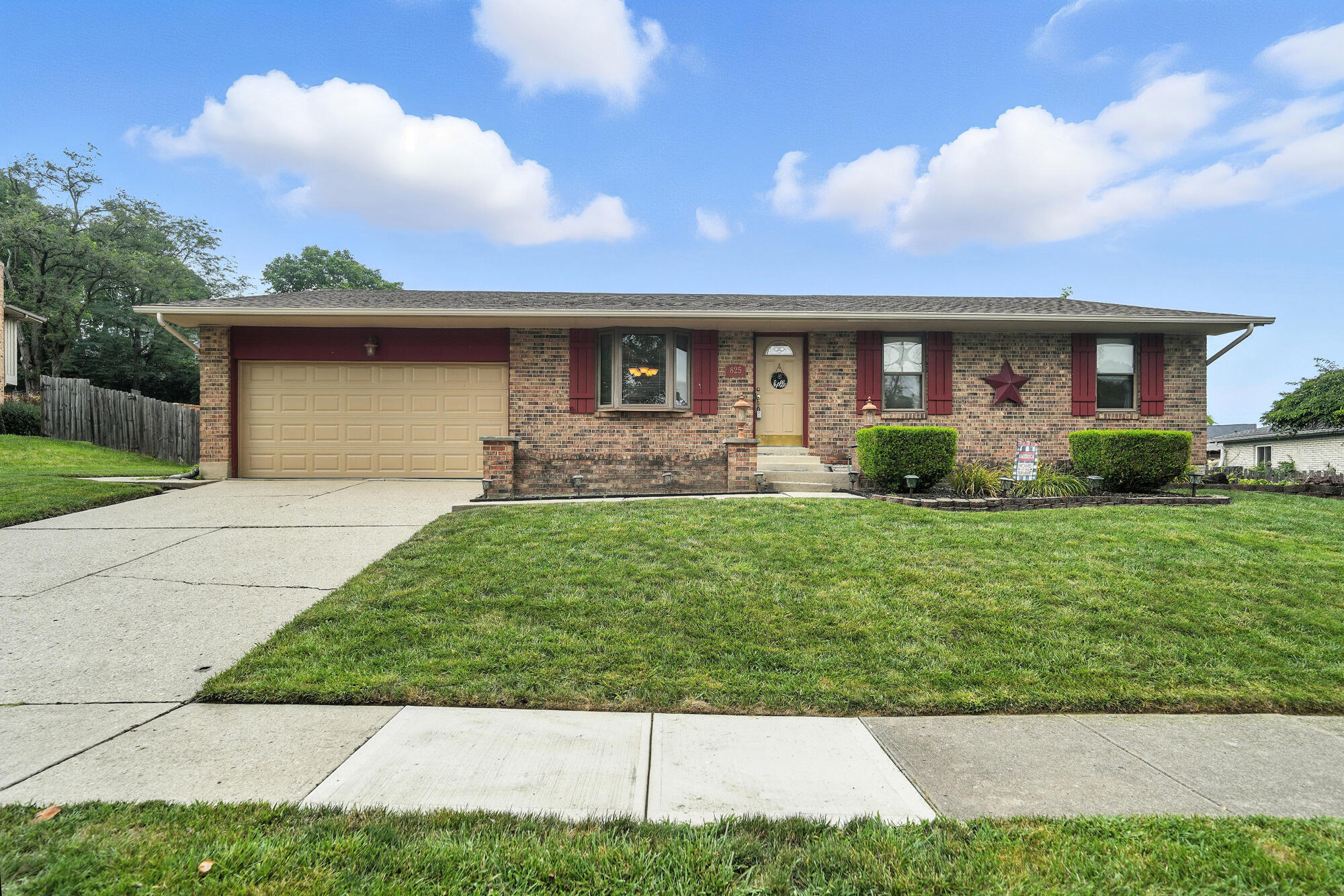 Property Photo: 825 Merry John Drive OH 45342