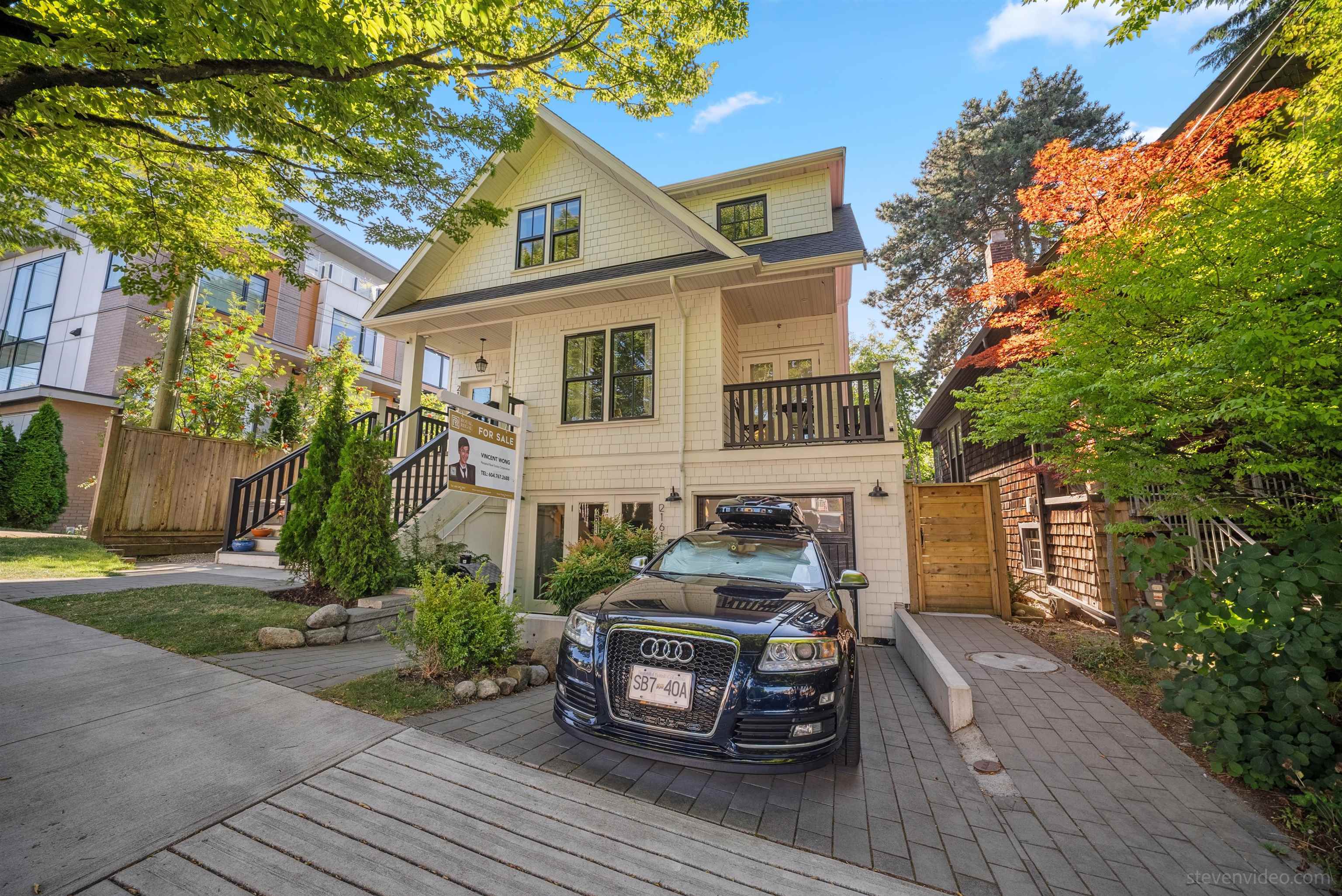 Property Photo: 2161 Guelph Street BC V5T 3N7