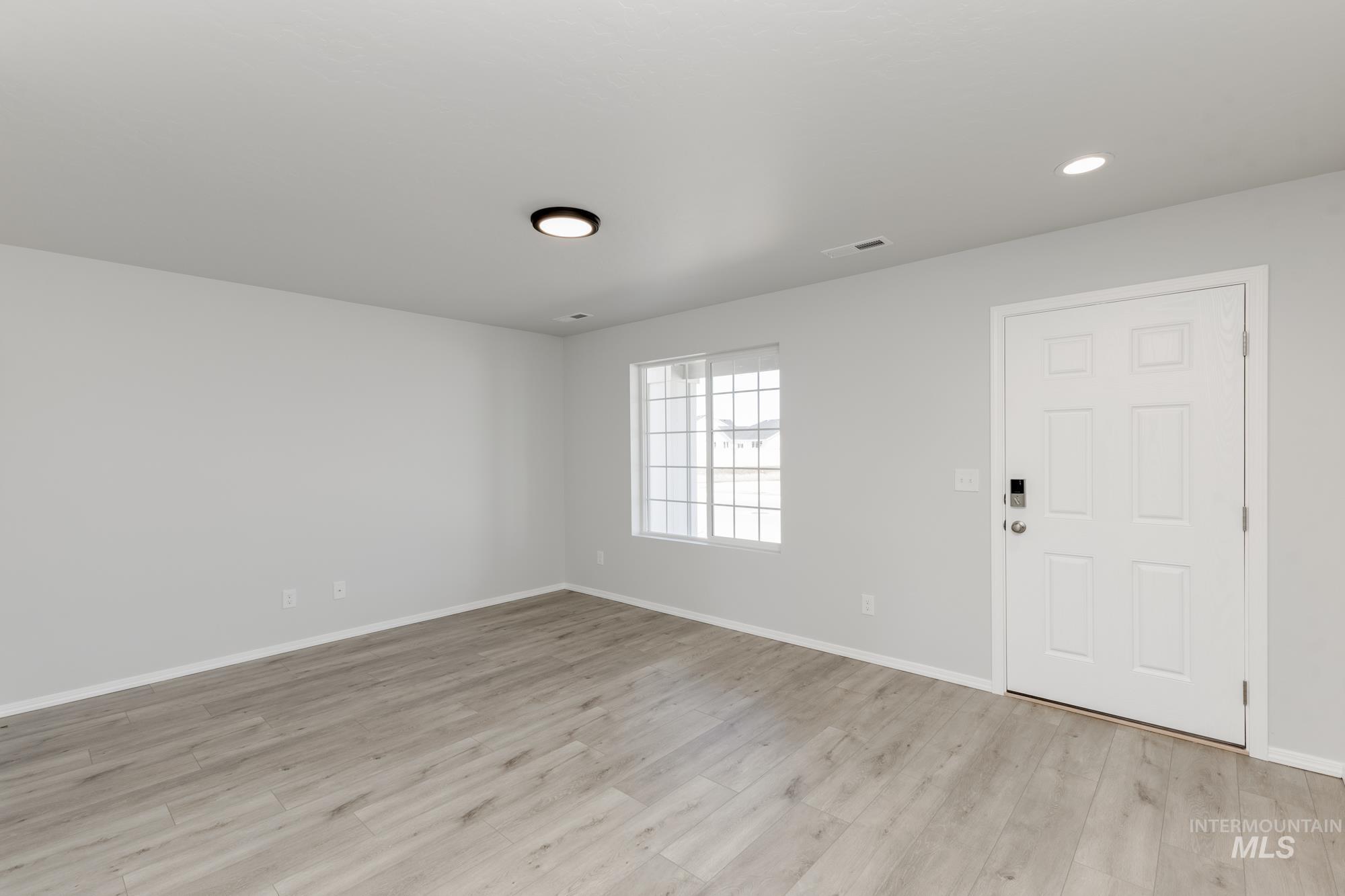 Property Photo: 19357 Schooner Ave ID 83605