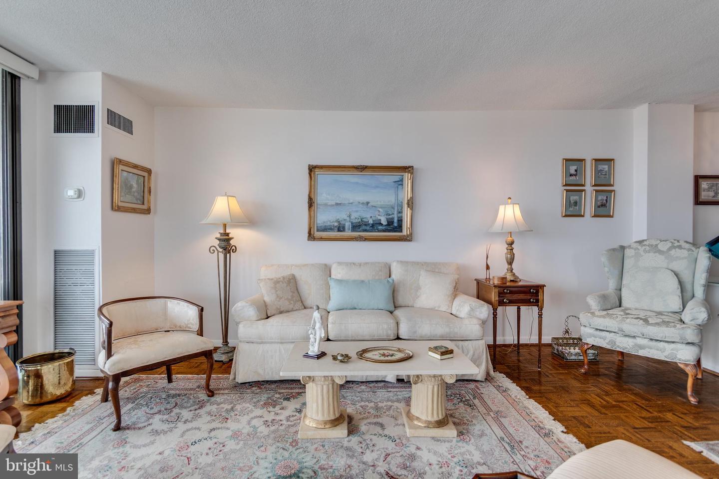 Property Photo: 400 Madison Street 1308 VA 22314
